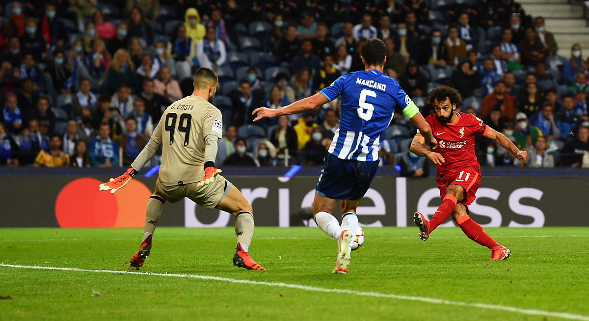 包含生死战WTT冠军赛焦点战！密尔沃基雄鹿迎战洛杉矶湖人，鏖战或上演的词条