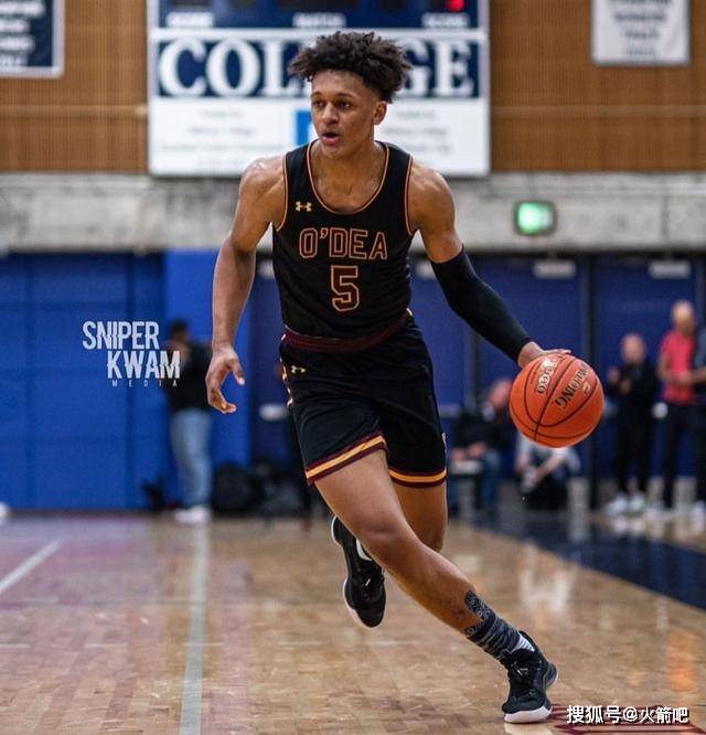 世俱杯最新形势：休斯顿火箭高居榜首，AC米兰强势追赶，冠军归属成迷的简单介绍